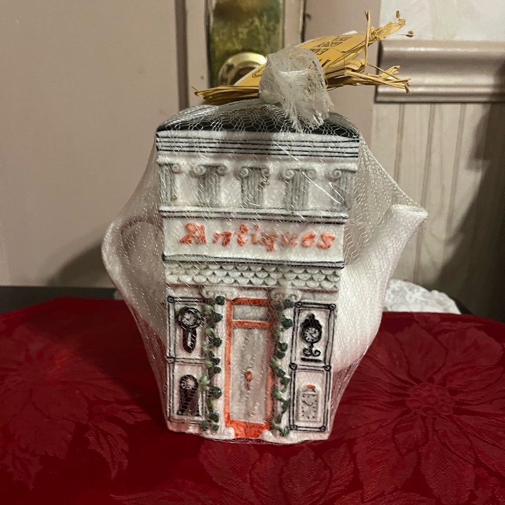 Charming Antique Shop Teapot